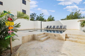 Bonaire Beach Apartment 2 with communal pool and diving facilities